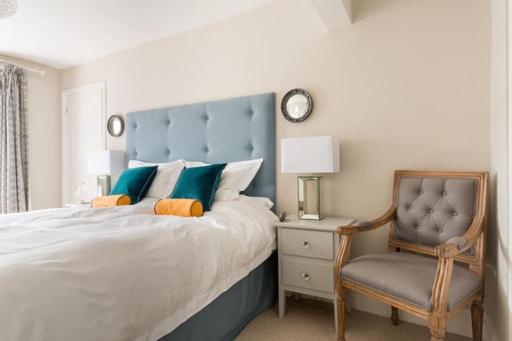 Four Bedroom Townhouse In Famous Suffolks Area Cheltenham Extérieur photo